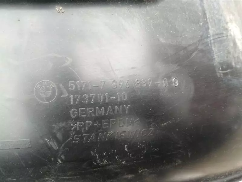 BMW 5 Series E60 Wheel arch liner 7896839 RADLAUFABDECKUNG M5 FRONT LEFT LINKS - Image 3