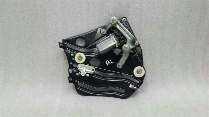 MERCEDES SL R230 Left Rear Door Winder A2306700303 Fensterheber hinten Links .