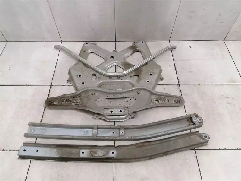 PORSCHE CAYMAN 718 GT4 Holder- Bracket 98133126113 Halter Träger