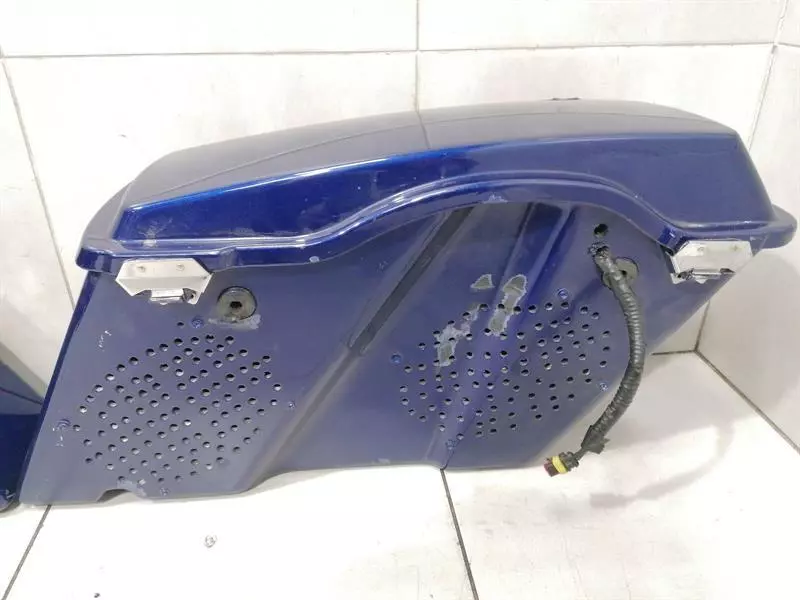 HARLEY-DAVIDSON Saddle Bag Set 90752-93 AUDIO SPEAKERS PIONEER ALPINE AMPLIFIER - Image 6