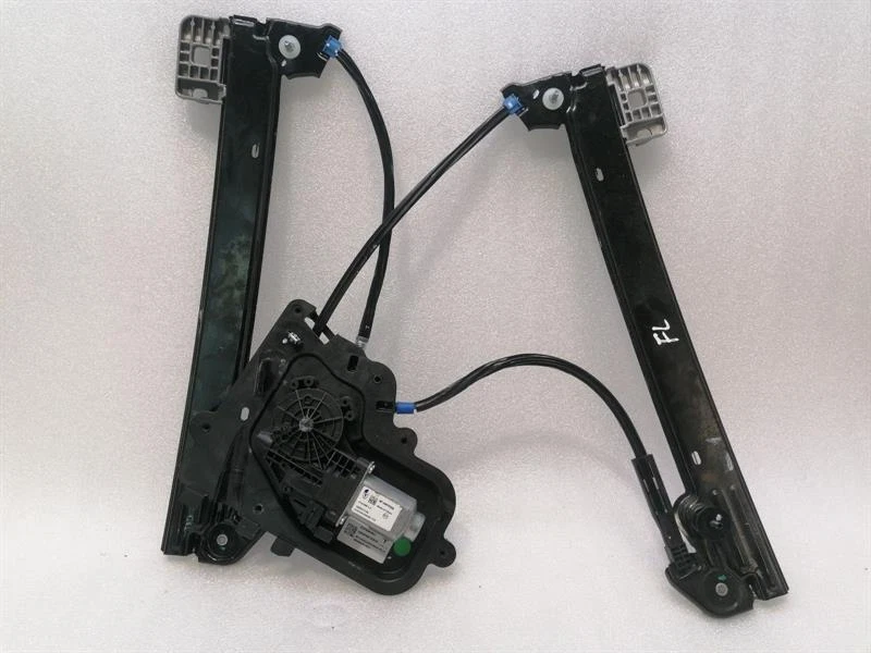 TESLA MODEL 3 Left Front Door Winder 1616442-00-A Fensterheber vorne links - Image 2