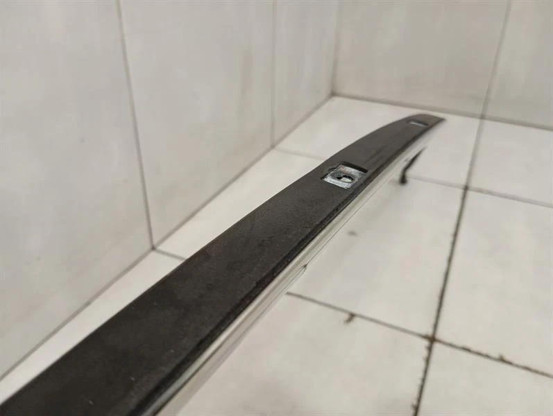 ASTON MARTIN VIRAGE MK2 2011-2012 Body Moulding 4G43-519A37-CF Leiste - Image 6