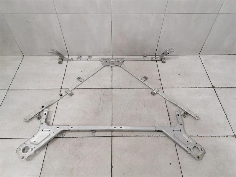 PORSCHE TAYCAN 9J Holder- Bracket 9j1825138 Halter Träger