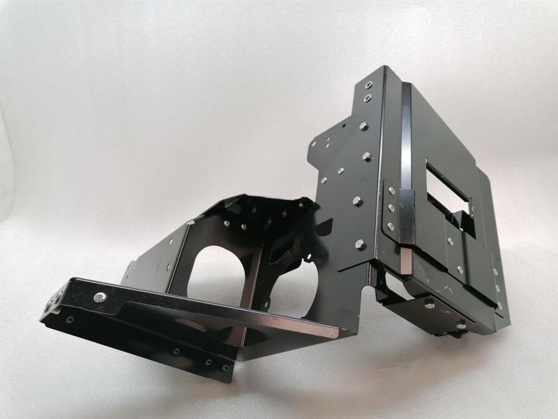 McLaren 570S Spider Holder- Bracket 13AA889CP Halter Träger Rear Right Quarter
