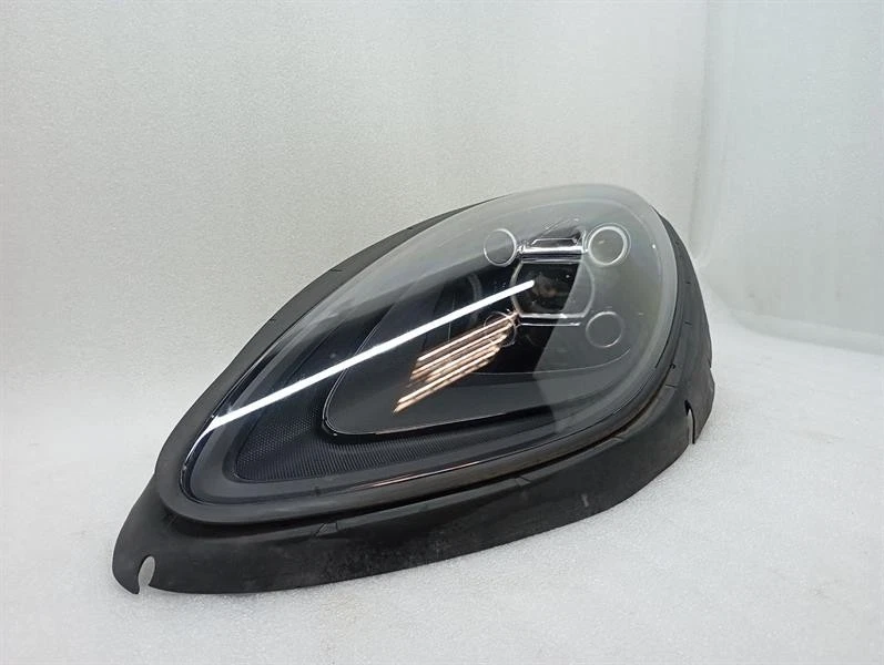 2020 PORSCHE MACAN 95B Left Headlight 95B941009AM Scheinwerfer MK2 FACELIFT - Image 3