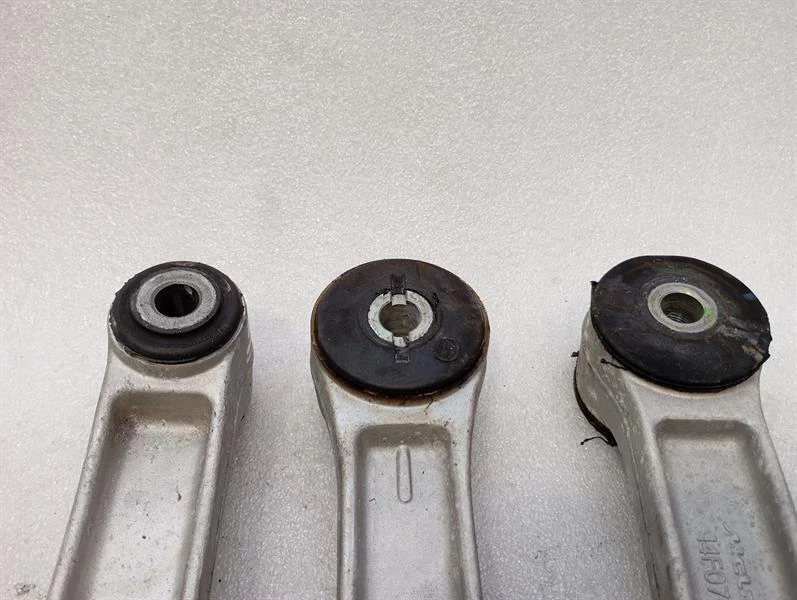 McLaren 720S Spider Engine mount 14F0706CP Motorhalter - Image 6