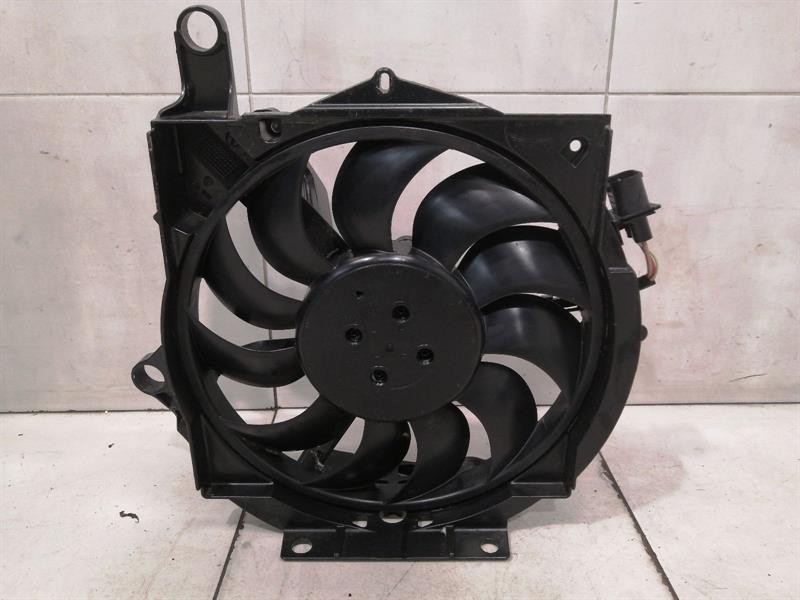 PORSCHE TAYCAN 9J Radiator Fan 9J1959456D Lüfter Elektrolüfter Defekt!!!