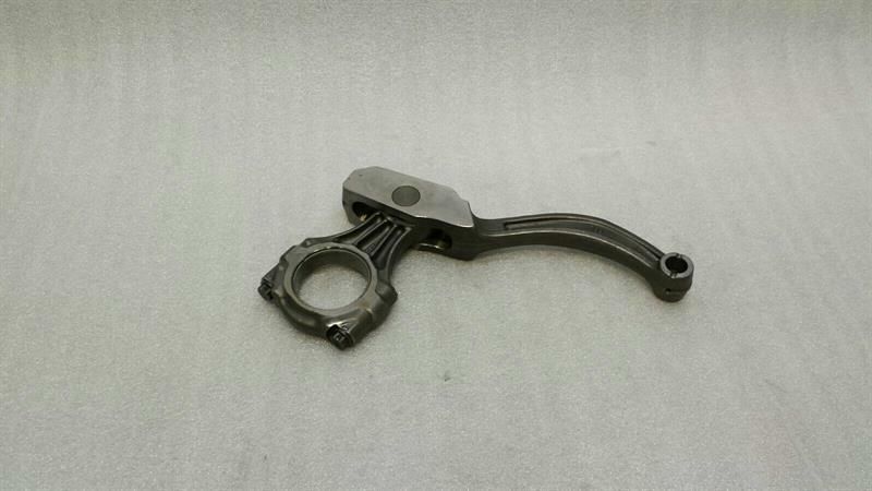 2015 BMW F800 GS Balancing piston 7702426 Ausgleichspleuel mit Schwinge