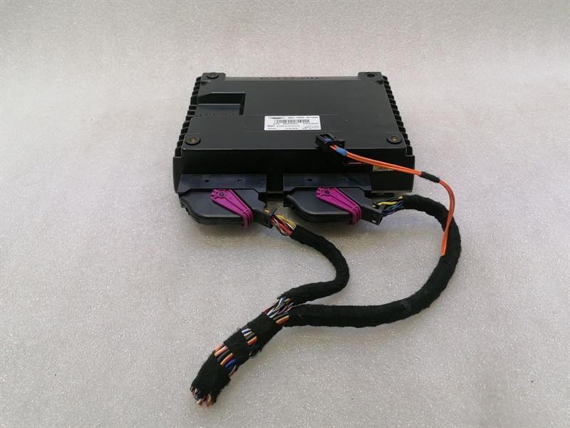 ASTON MARTIN RAPIDE AMR BANG & Olufsen Amplifier CD33-18C808-AF Verstärker