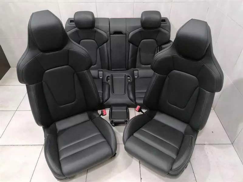 PORSCHE TAYCAN 9J Seat INTERIOR Leather Interior in Black TURBO S Sitz