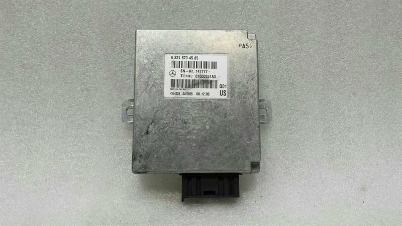MERCEDES S-class W221 Voice Input A2218704585 Communication Steuergerät