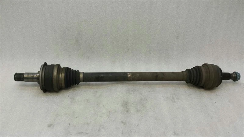 MERCEDES C Class W205 Antriebswelle Hinten RE A2053509608 Rear Right Drive Shaft
