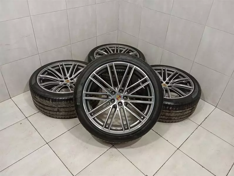 21 PORSCHE MACAN 95B Turbo IV Alloy Wheel Set 95B601025DN Alufelge 95B601025DP - Image 2