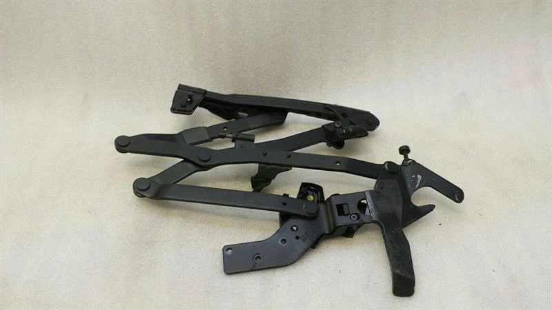 MERCEDES SL R230 Right Boot hinge A2307500251 Heckklappe Scharnier Rechts