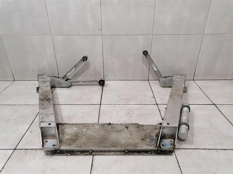 McLaren 570S Spider Subframe Rear 11A7025CP Achsrahmen Hinterachse MOTORHALTER - Image 2