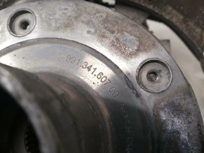 PORSCHE 911 991 TURBO Left Front Hub 99134165724 Radlagergehäuse Vorne Li PCCB - Image 6