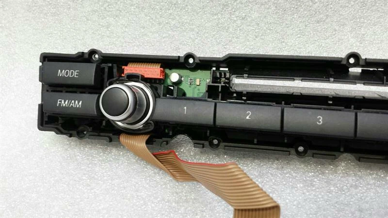 BMW 5er F07 GT Audiosystemkontroller 9221663 CD Player Controls - Image 4