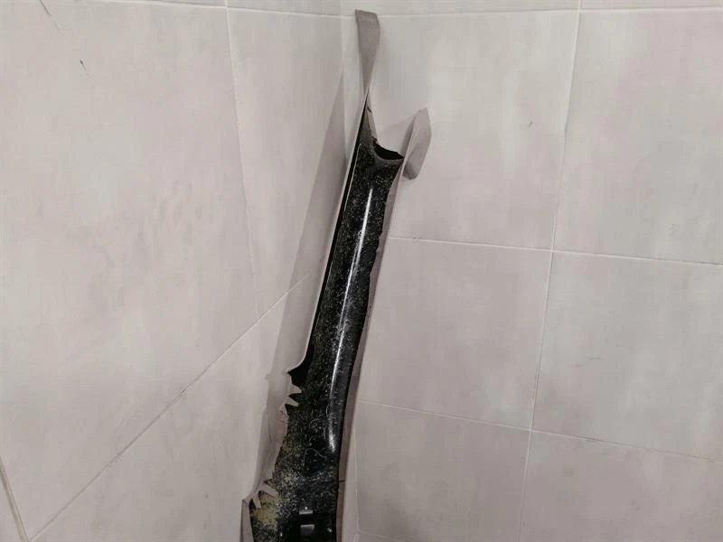 ASTON MARTIN VANTAGE V8 6G33-03512-BF RIGHT ALCANTARA ROOF TRIM DACHVERKLEIDUNG - Image 7