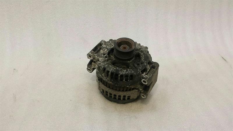 MERCEDES E Class W212  Alternator A0131545602 Lichtmaschine 180A