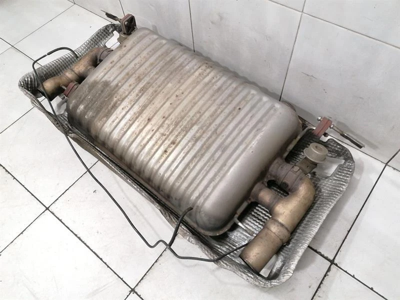 ASTON MARTIN DB9 Volante  Exhaust silencer 4G43-5230-FC Auspuff Endschalldämpfer - Image 5