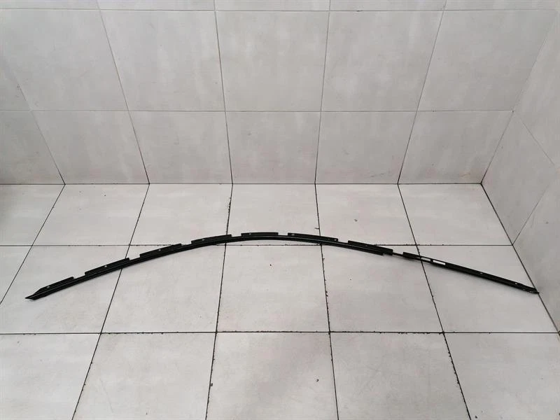 McLaren 570S LEFT Body Moulding 13A2774CP Leiste LINKS - Image 2