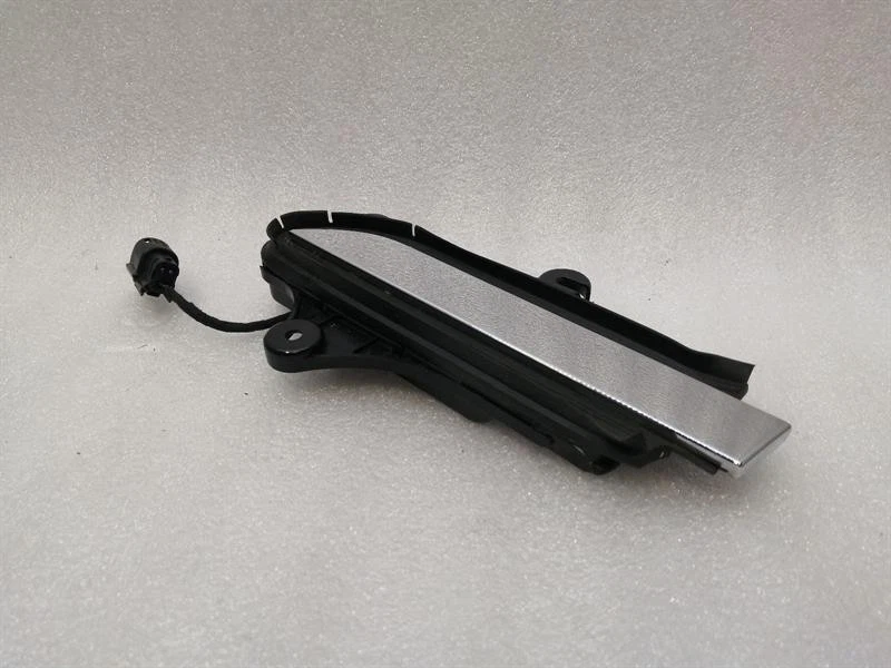 TESLA MODEL X P100D Door handle 1035418-00-E Türgriff VORNE LINKS - Image 4