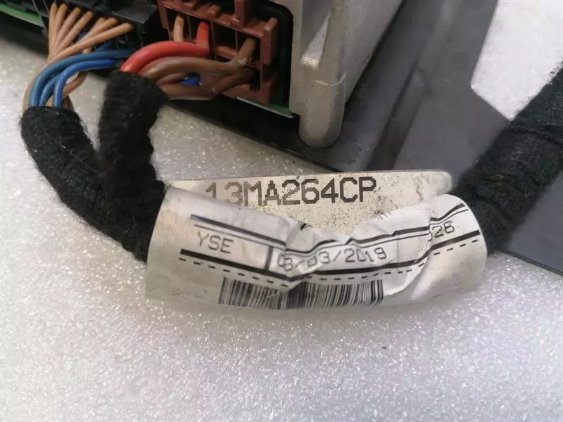 McLaren 600LT Spider Amplifier 13MA091CP Verstärker AUDIO BASE SOUND HARMAN - Image 5