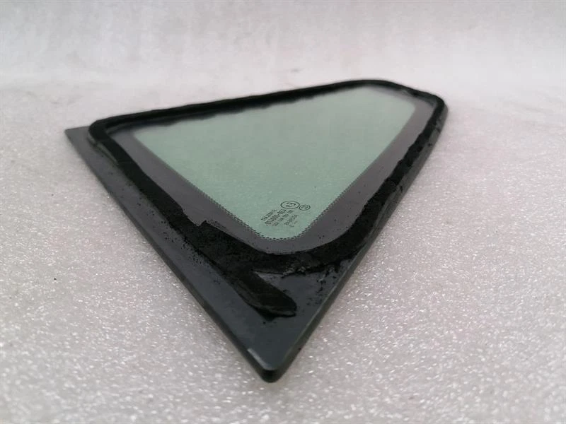 ASTON MARTIN VANTAGE Right Rear Quarter Glass 6G33-C29750-BA Türscheibe Rechts - Image 4