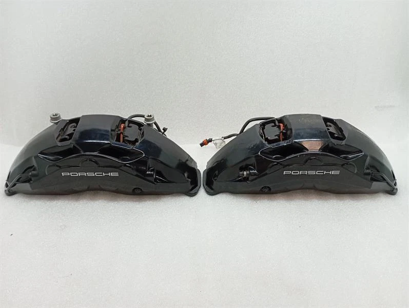 PORSCHE TAYCAN 9J Brake caliper 9J1615105Q FRONT SET Bremssattel PSCB VORNE