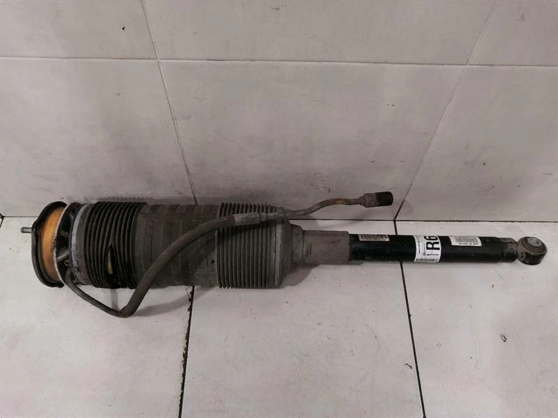 MERCEDES S63 AMG W222 ABC Shock Absorber Rear A2223206613 Stossdämpfer Hinten RE