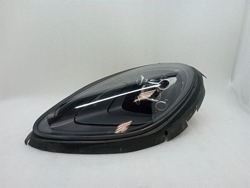 2020 PORSCHE MACAN 95B Left Headlight 95B941009AM Scheinwerfer MK2 FACELIFT - Image 2