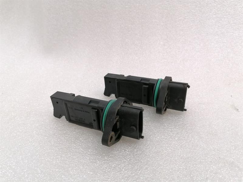 PORSCHE 911 997 Turbo Air Flow Meter set 99760612500 Luftmassenmesser satz