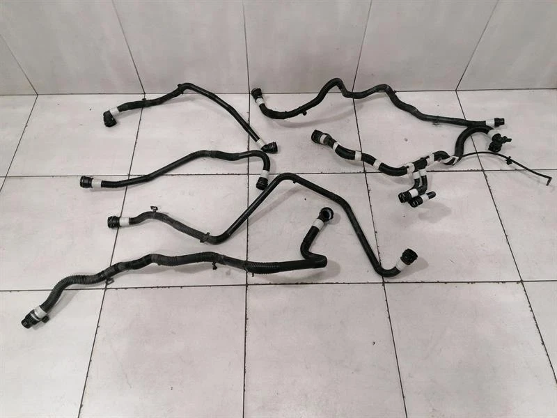 TESLA MODEL 3 Cooling Pipe set 1101579-00-A Kühlwasserschlauch Schlauch satz - Image 2