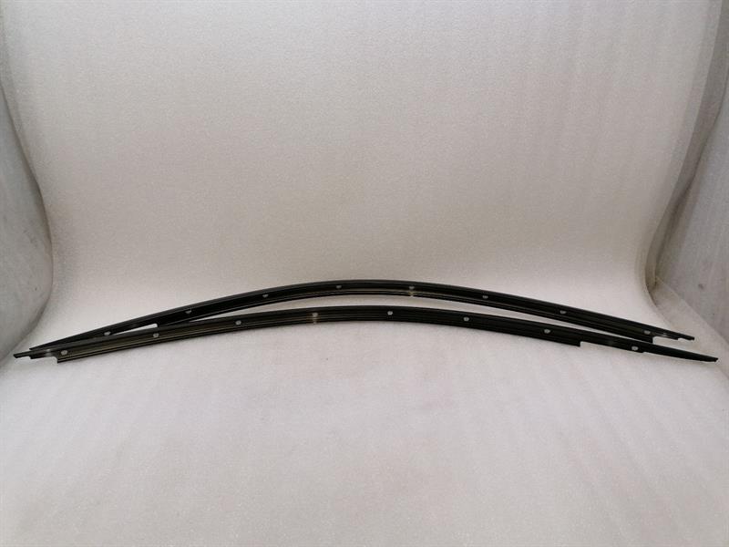 PORSCHE CAYMAN 718 Body Moulding Set 98153748209 Leiste Satz L/R