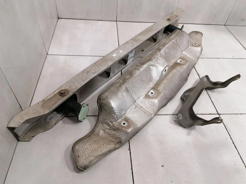 PORSCHE CAYMAN R 987 Rear Bumper Beam 98750512106 Stoßstange Träger Hinten - Image 5