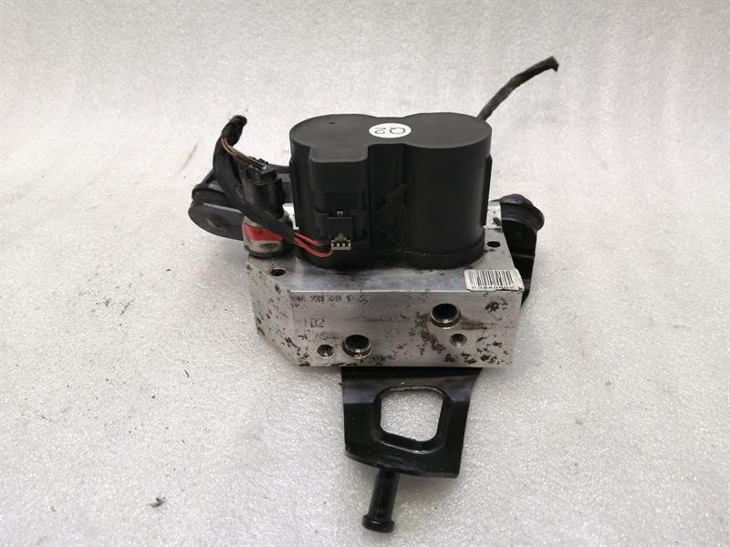 MERCEDES CL W217 AMG R230 Rear ABC valve A2213201058 Hydraulikventil ABC Hinten
