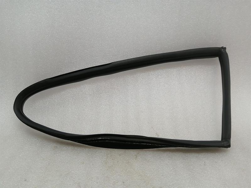 PORSCHE 911 996 Left Glass Seal 99654332501 dichtungen (TARGA) 1/4 GLASS Li