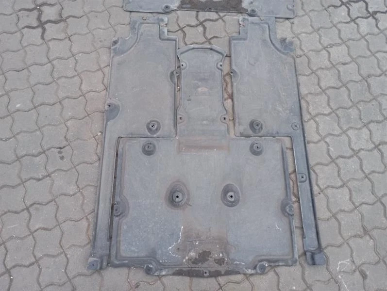 PORSCHE CAYMAN 718 UNDERTRAY 99150460104 Unterbodenverkleidung - Image 5