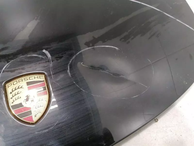 PORSCHE 911 991 Bonnet 99151101104 Motorhaube DEFEKT - Image 3