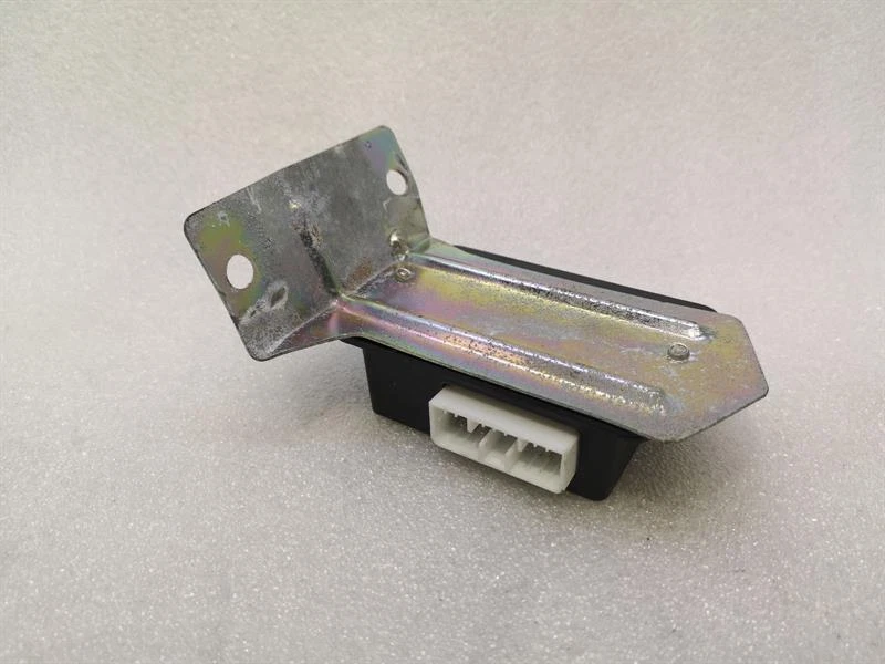 ASTON MARTIN DB7 VANTAGE Wiper Control module 37-123781-AA Steuergerät - Image 4