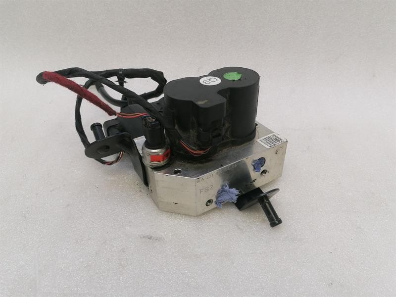 MERCEDES W221 Rear ABC Suspension Valve A2213201058 Hinten Luftfahrwerk Ventil
