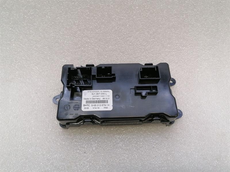 PORSCHE TAYCAN 9J AIR CONDITIONER module 9J1907040L Steuergerät klimaanlage