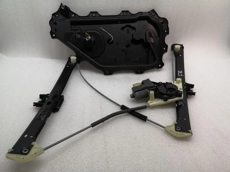 JAGUAR i-PACE X590 EV400 Right Front Door Winder T4K1044 Fensterheber vorne re - Image 4