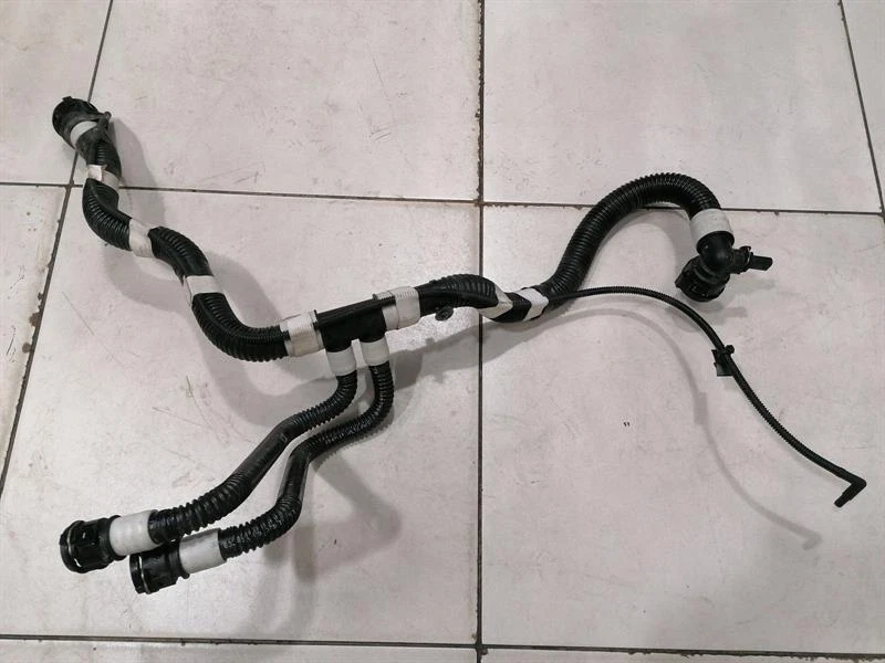 TESLA MODEL 3 Cooling Pipe set 1101579-00-A Kühlwasserschlauch Schlauch satz - Image 6