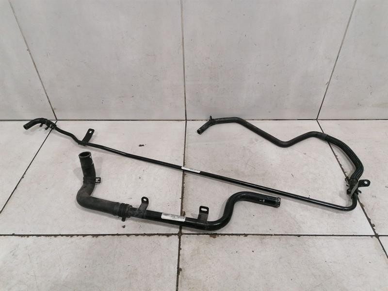 ASTON MARTIN RAPIDE AMR Cooling Pipe CD33-8003-AA Kühlwasserschlauch Schlauch