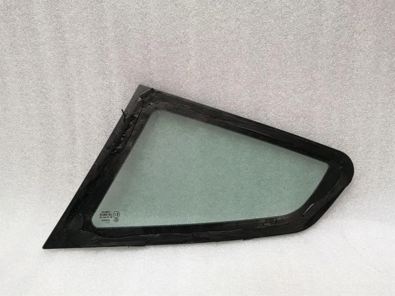 ASTON MARTIN VANTAGE V12 RRH Quarter Glass 6G33-C29750-BA Türscheibe ¼ Hinten Re - Image 3