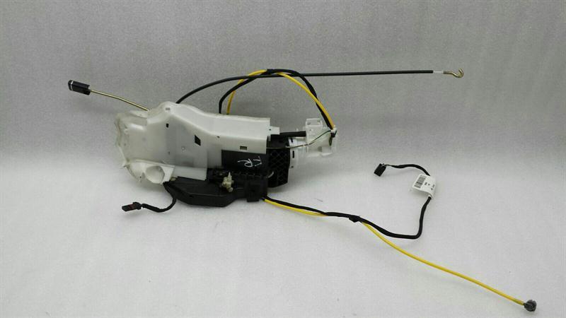 MERCEDES SL R230 W230 Türschloss Rechts A2307200435 Right door lock