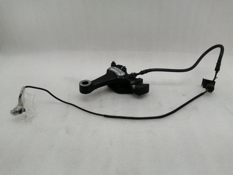 HARLEY-DAVIDSON SOFTAIL DELUXE FLSTNI Rear Caliper 44016-00D Bremssattel Hinten