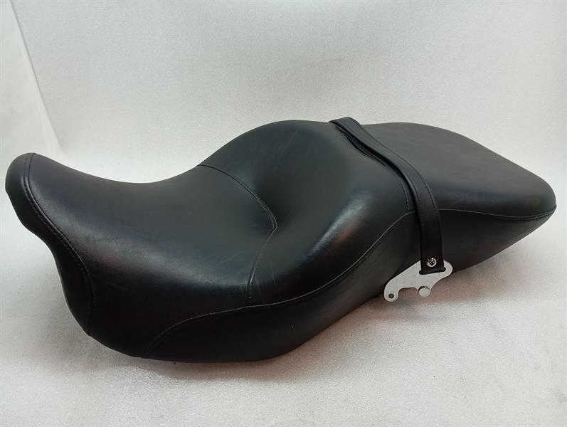 HARLEY-DAVIDSON ROAD GLIDE  Seat P52000173 Sitz LOW