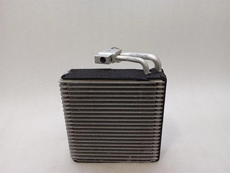 McLaren 720S Spider Heater Matrix 11A4146CP Wärmetauscher Heizungskühler - Image 4